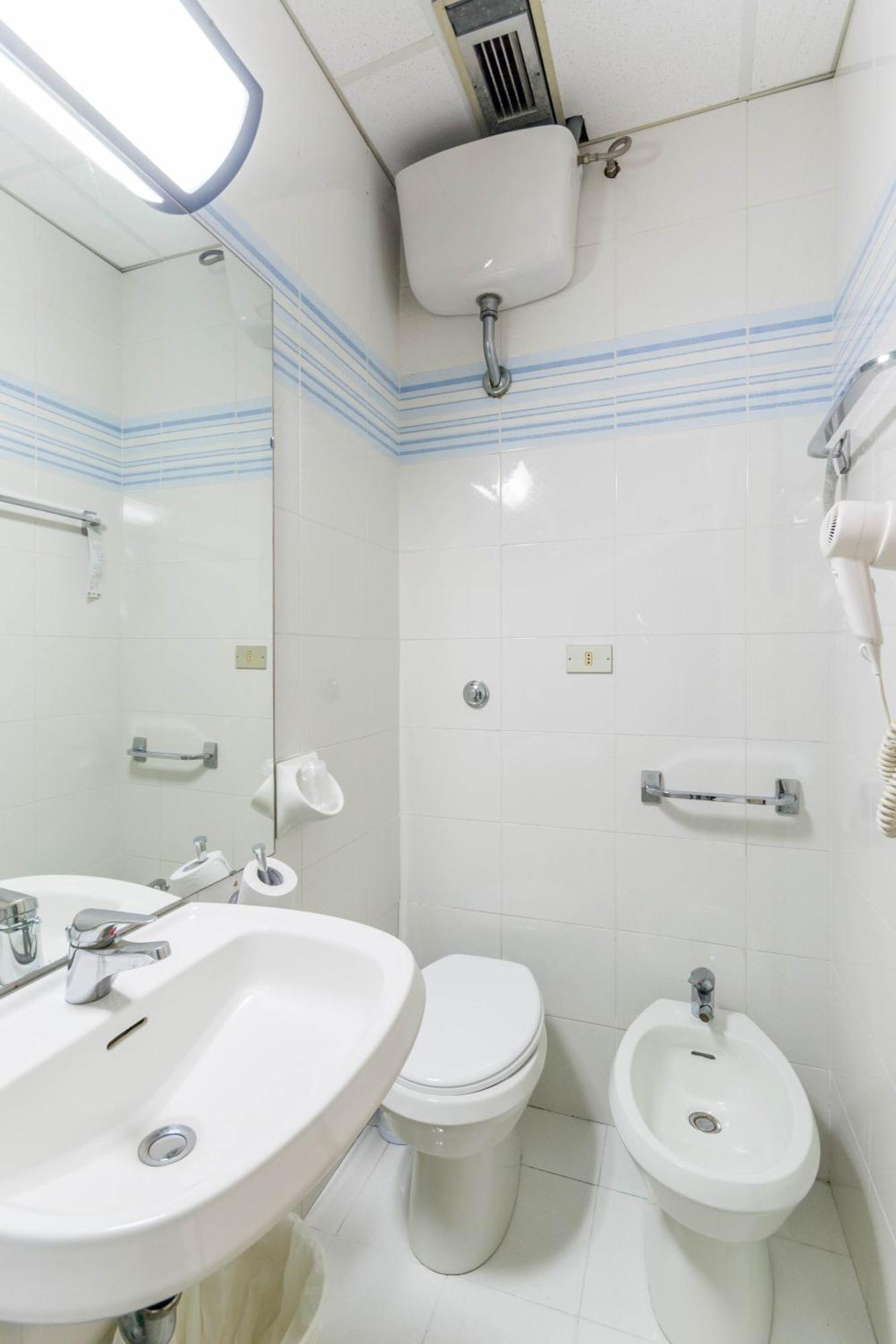 Economy Twin Room